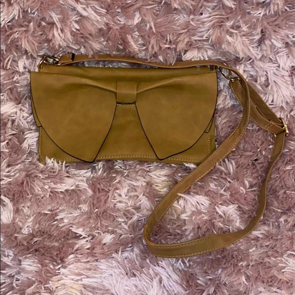 Forever 21 Crossbody bow bag